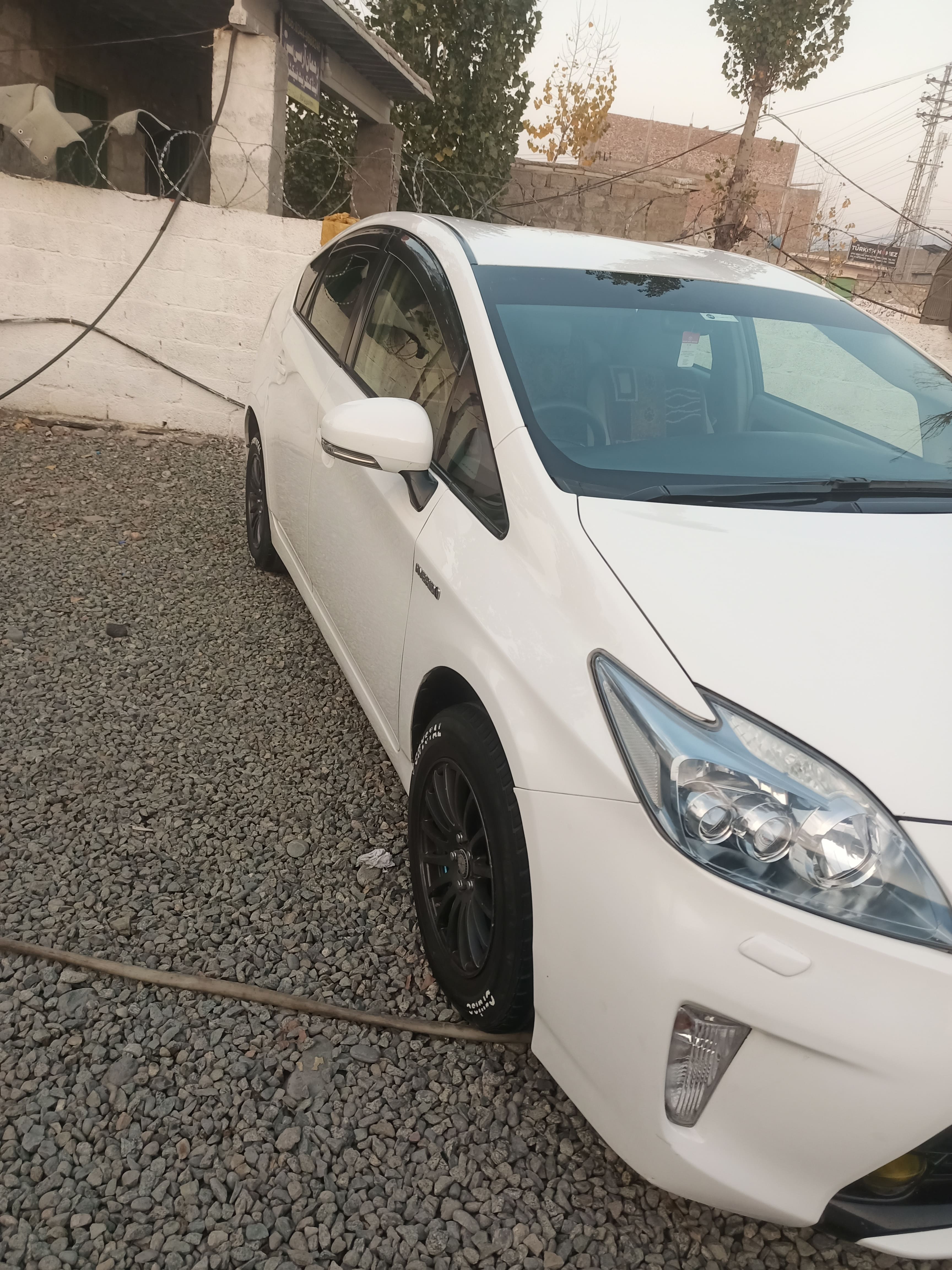 Thumbnail of Prius