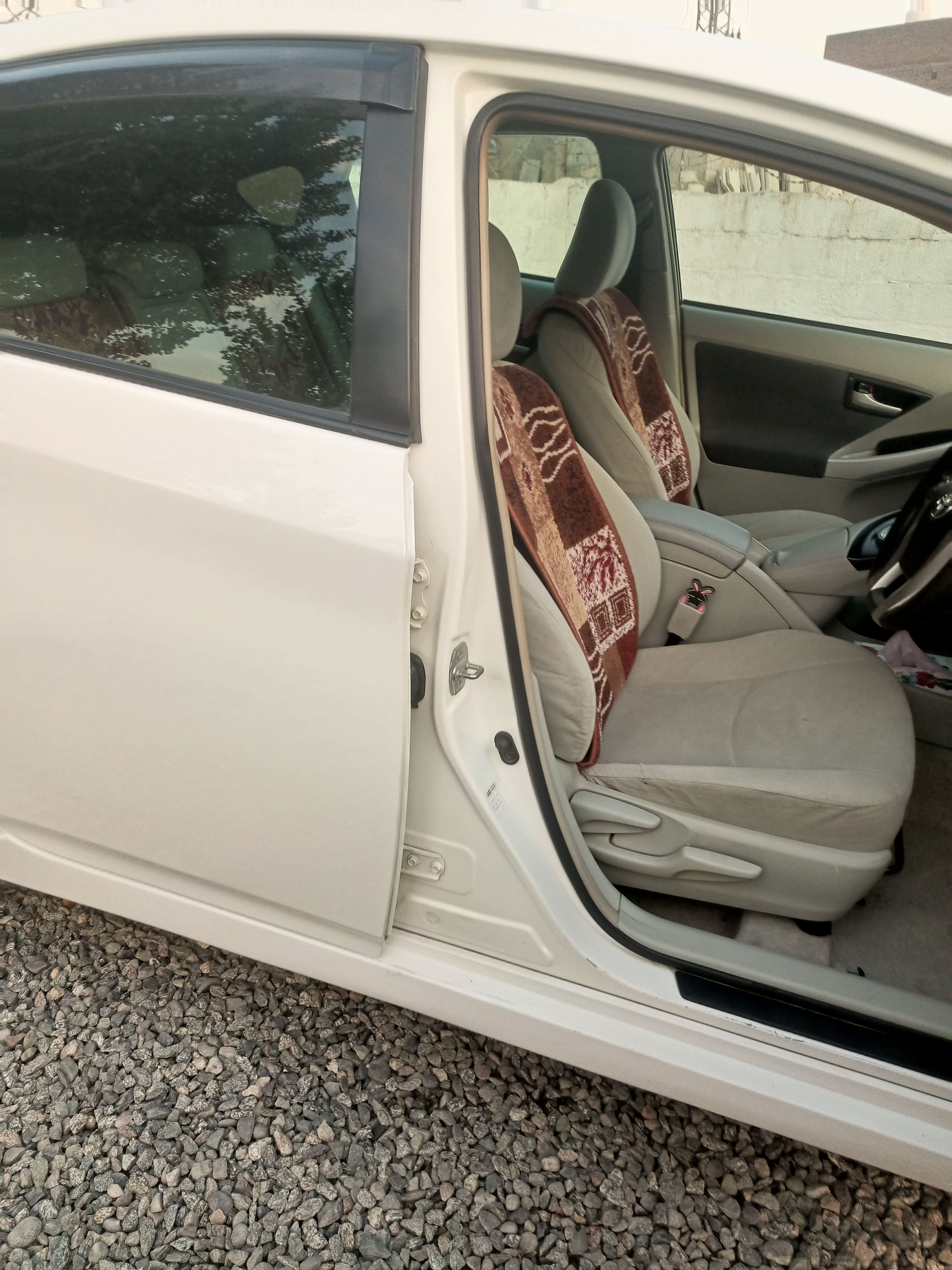 Thumbnail of Prius